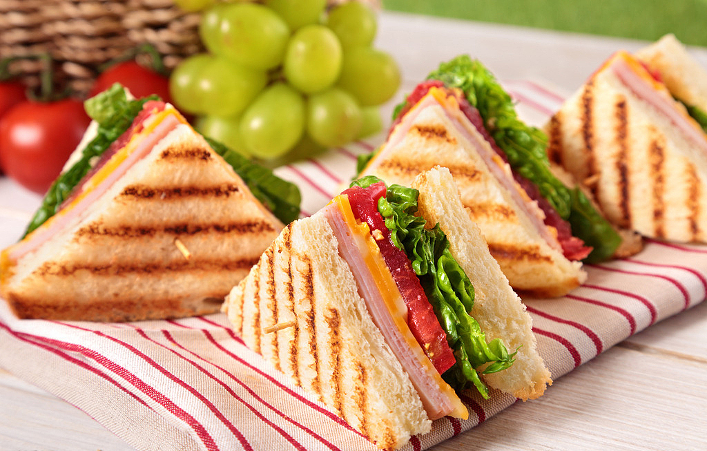 港元拆息普遍上升 一个月拆息回到1%水平