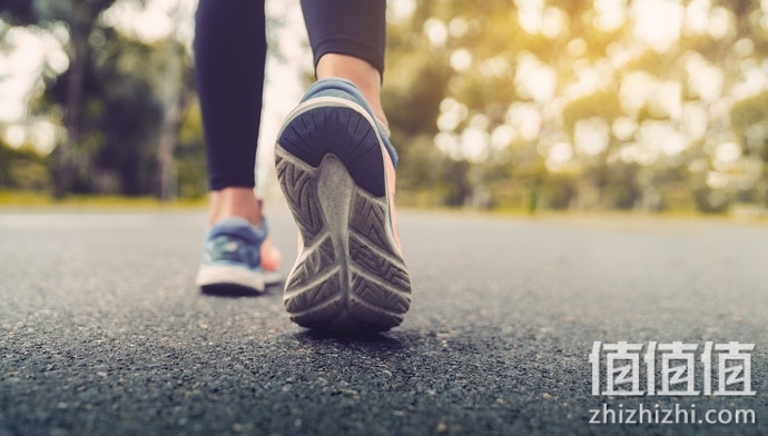 检察机关依法对张效廉涉嫌受贿案提起公诉