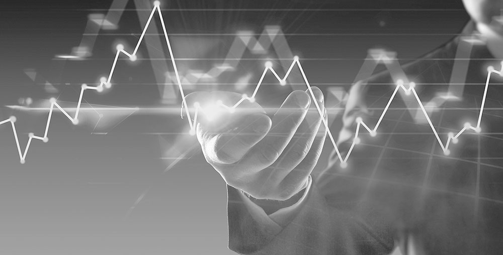 湛江火车站恢复多趟列车应对暑运客流高峰