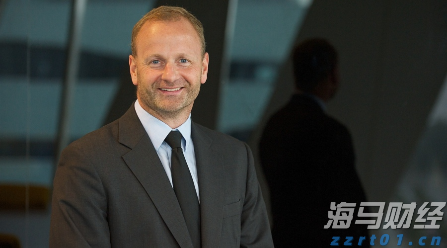 港股收盘(07.31) | 恒指下跌1.6%失守两万五 AI概念股逆势上涨 快手-W(01024)领跑蓝筹