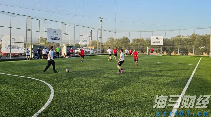 市消防救援支队快速解救5名被困群众