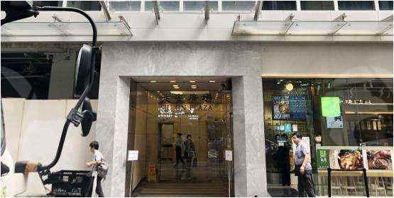 毕业季 跳蚤市场走俏